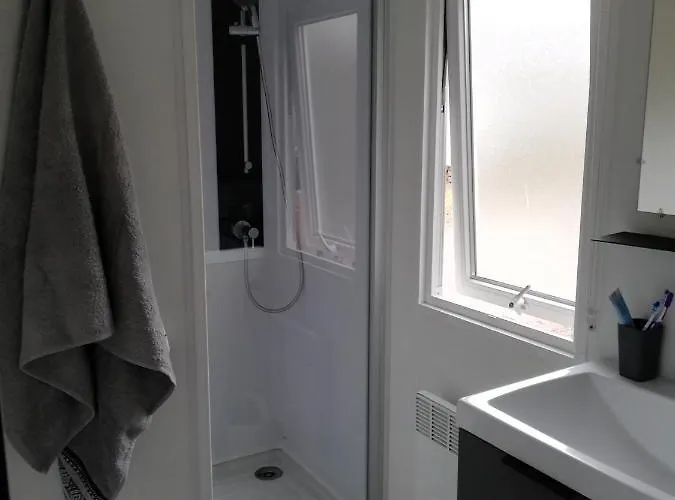 Sbvacances Confort 2ch Et 1sdb, Environnement Calme Et Verdoyant Dans 4 Etoiles سان جوليان-أون-بورن