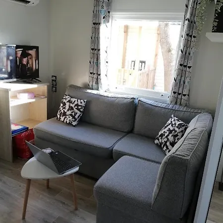 Sbvacances Confort 2ch Et 1sdb, Environnement Calme Et Verdoyant Dans 4 Etoiles Campsite Saint-Julien-en-Born