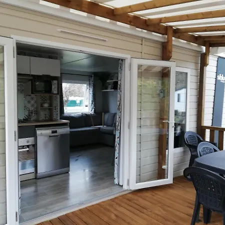Sbvacances Confort 2ch Et 1sdb, Environnement Calme Et Verdoyant Dans 4 Etoiles Campsite Saint-Julien-en-Born