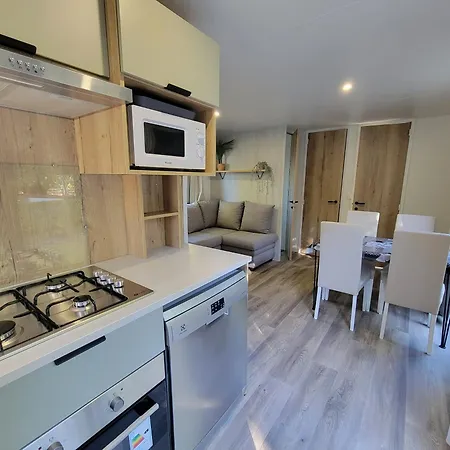 Sbvacances Salsa 2026 Tout Confort 2Ch Et 1Sdb Sur Bel Emplacement Dans Camping 4 Etoiles 波讷地区圣朱利安
