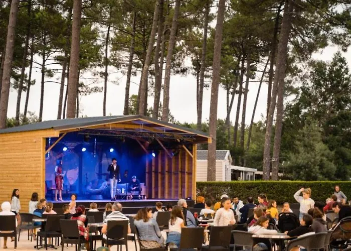 Sbvacances Confort 2ch Et 1sdb, Environnement Calme Et Verdoyant Dans 4 Etoiles Campingplads Saint-Julien-en-Born